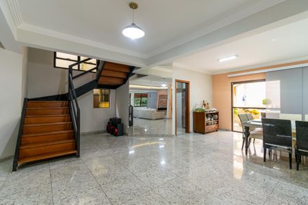 Casa à venda com 298m², 4 quartos e 3 vagasSala de Jantar
