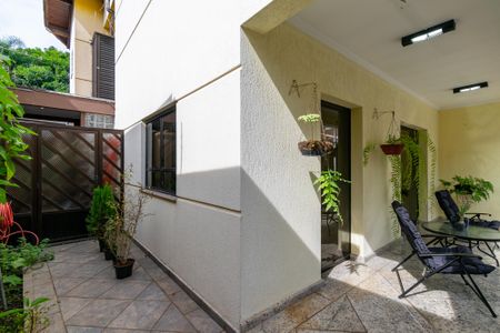 Casa à venda com 298m², 4 quartos e 3 vagasCorredor