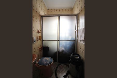 Casa à venda com 220m², 4 quartos e 2 vagasBanheiro Social