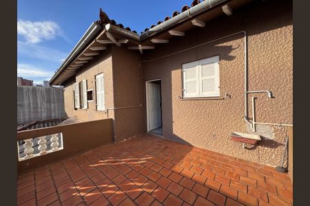 Casa à venda com 472m², 6 quartos e 15 vagas Casa à venda com 472m², 6 quartos e 15 vagasVaranda 1