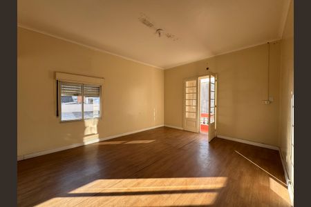 Casa à venda com 472m², 6 quartos e 15 vagas Casa à venda com 472m², 6 quartos e 15 vagasQuarto 3