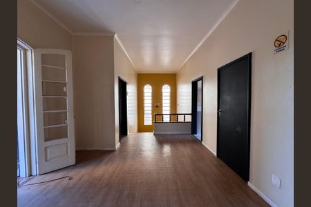 Casa à venda com 472m², 6 quartos e 15 vagas Casa à venda com 472m², 6 quartos e 15 vagasSala 2