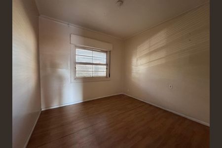 Casa à venda com 472m², 6 quartos e 15 vagas Casa à venda com 472m², 6 quartos e 15 vagasQuarto 1
