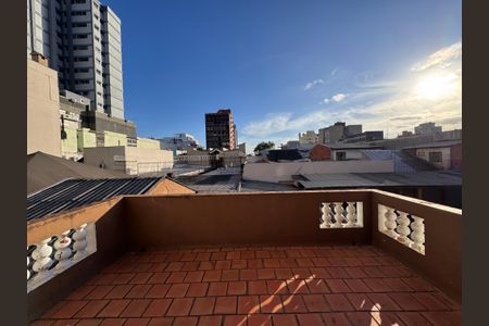 Casa à venda com 472m², 6 quartos e 15 vagas Casa à venda com 472m², 6 quartos e 15 vagasVaranda 1