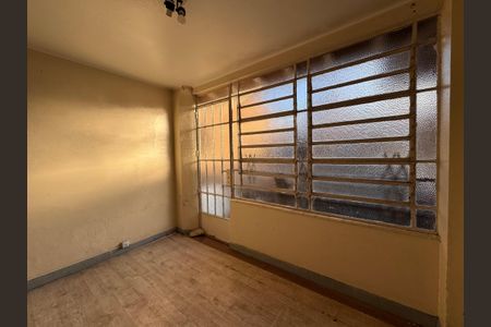 Casa à venda com 472m², 6 quartos e 15 vagas Casa à venda com 472m², 6 quartos e 15 vagasSala