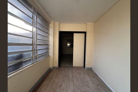 Casa à venda com 472m², 6 quartos e 15 vagas Casa à venda com 472m², 6 quartos e 15 vagasSala