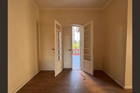 Casa à venda com 472m², 6 quartos e 15 vagas Casa à venda com 472m², 6 quartos e 15 vagasSala 2