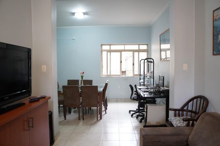 Casa à venda com 145m², 3 quartos e 1 vagaSala