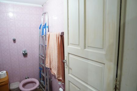 Casa à venda com 145m², 3 quartos e 1 vagaBanheiro 2