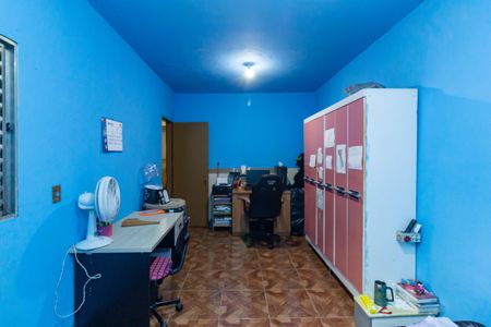 Casa à venda com 173m², 3 quartos e 2 vagas Casa à venda com 173m², 3 quartos e 2 vagasQuarto 2