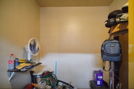 Casa à venda com 1470m², 2 quartos e 2 vagasCloset do quarto 2