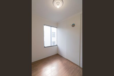 Apartamento à venda com 80m², 3 quartos e 1 vaga Apartamento à venda com 80m², 3 quartos e 1 vagaQuarto 2