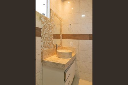 Apartamento à venda com 80m², 3 quartos e 1 vaga Apartamento à venda com 80m², 3 quartos e 1 vagaBanheiro