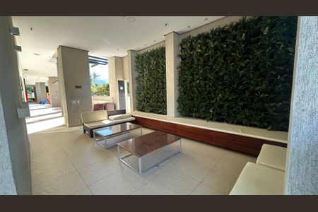 Apartamento à venda com 70m², 2 quartos e 1 vaga Apartamento à venda com 70m², 2 quartos e 1 vagaÁrea comum - Hall