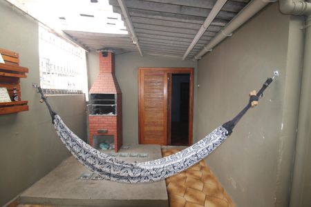 Casa à venda com 86m², 2 quartos e 1 vagaÁrea de Serviço