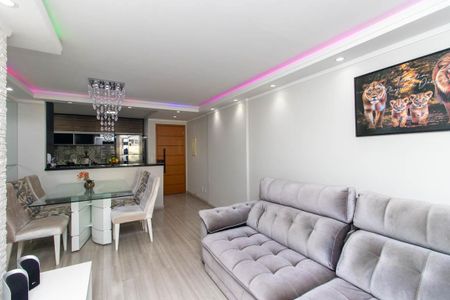 Apartamento à venda com 96m², 3 quartos e 2 vagas Apartamento à venda com 96m², 3 quartos e 2 vagasSala