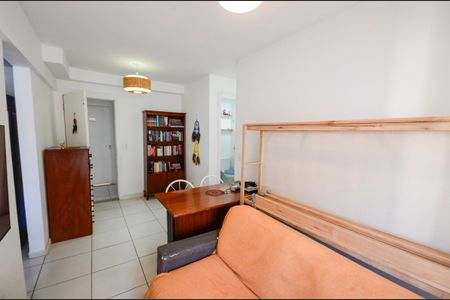 Apartamento à venda com 52m², 2 quartos e 1 vagaSala