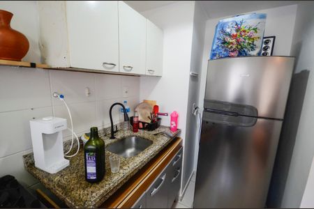 Apartamento à venda com 52m², 2 quartos e 1 vagaCozinha