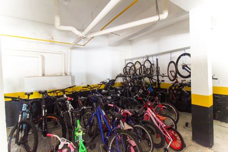 Apartamento à venda com 50m², 2 quartos e 1 vaga Apartamento à venda com 50m², 2 quartos e 1 vagaEstacionamento