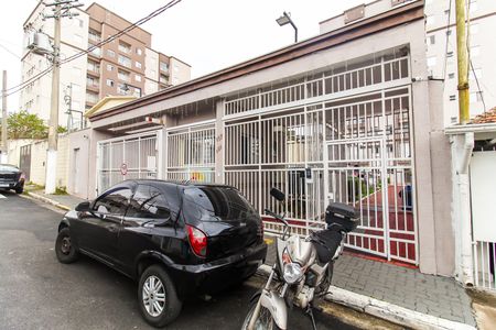 Apartamento à venda com 50m², 2 quartos e 1 vaga Apartamento à venda com 50m², 2 quartos e 1 vagaFachada