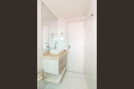 Apartamento à venda com 50m², 2 quartos e 1 vaga Apartamento à venda com 50m², 2 quartos e 1 vagaBanheiro