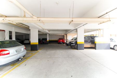 Apartamento à venda com 50m², 2 quartos e 1 vaga Apartamento à venda com 50m², 2 quartos e 1 vagaEstacionamento