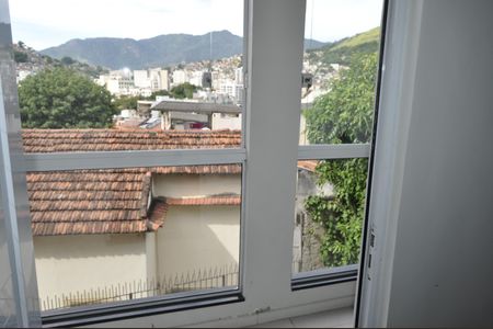 Casa para alugar com 120m², 2 quartos e sem vagaVaranda