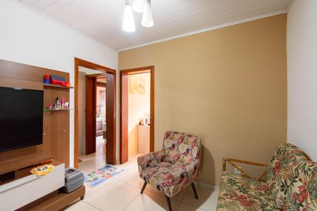 Casa à venda com 138m², 5 quartos e 2 vagas Casa à venda com 138m², 5 quartos e 2 vagasSala