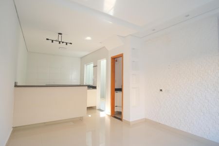 Sala de casa de condomínio à venda com 2 quartos, 110m² em Vila Carrão, São Paulo