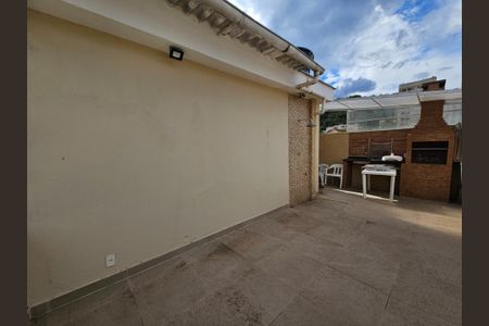 Apartamento à venda com 140m², 4 quartos e 1 vaga