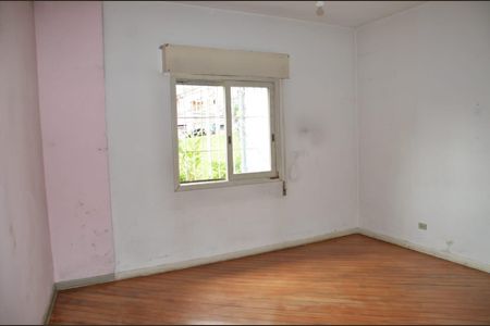 Casa à venda com 140m², 4 quartos e sem vaga