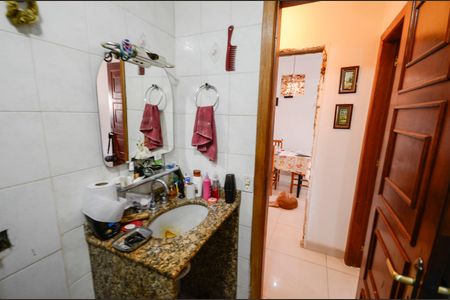 Apartamento à venda com 70m², 2 quartos e 1 vaga Apartamento à venda com 70m², 2 quartos e 1 vagaBanheiro