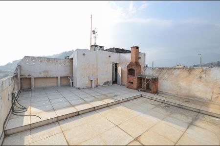 Apartamento à venda com 70m², 2 quartos e 1 vaga Apartamento à venda com 70m², 2 quartos e 1 vagaTerraço