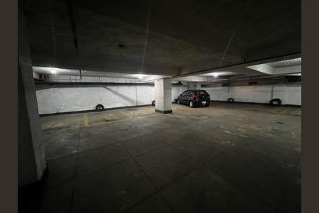 Apartamento à venda com 70m², 2 quartos e 1 vaga Apartamento à venda com 70m², 2 quartos e 1 vagaGaragem