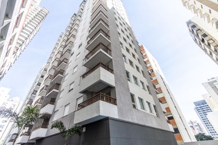 Studio à venda com 28m², 1 quarto e sem vaga Studio à venda com 28m², 1 quarto e sem vagaFachada