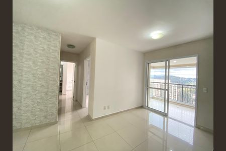 Apartamento para alugar com 68m², 2 quartos e 1 vagaSala