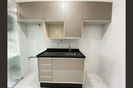 Apartamento para alugar com 68m², 2 quartos e 1 vagaCozinha