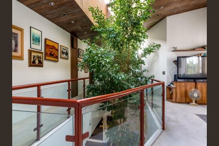 Casa à venda com 690m², 4 quartos e 3 vagas