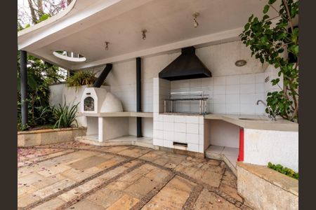 Casa à venda com 690m², 4 quartos e 3 vagas