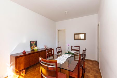 Apartamento à venda com 104m², 3 quartos e 2 vagas Apartamento à venda com 104m², 3 quartos e 2 vagasSala