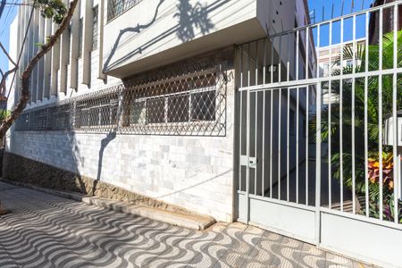Apartamento à venda com 104m², 3 quartos e 2 vagas Apartamento à venda com 104m², 3 quartos e 2 vagasFachada