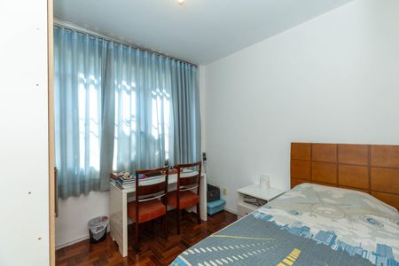 Apartamento à venda com 104m², 3 quartos e 2 vagas Apartamento à venda com 104m², 3 quartos e 2 vagasQuarto 2