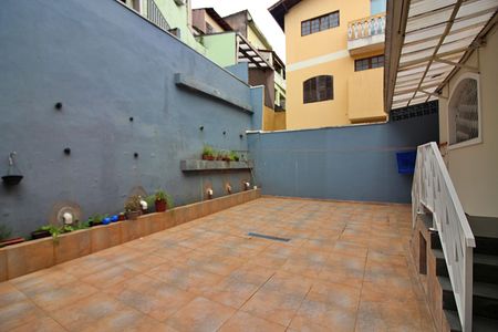 Casa à venda com 372m², 4 quartos e NaN vagasQuintal