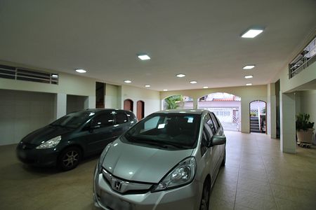 Casa à venda com 372m², 4 quartos e NaN vagasGaragem