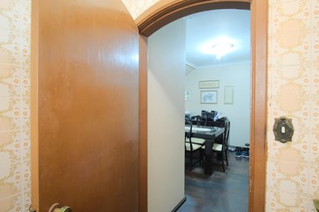 Casa à venda com 320m², 4 quartos e 5 vagasLavabo