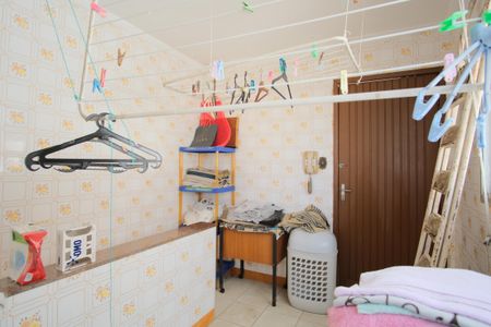 Casa à venda com 320m², 4 quartos e 5 vagasÁrea de Serviço