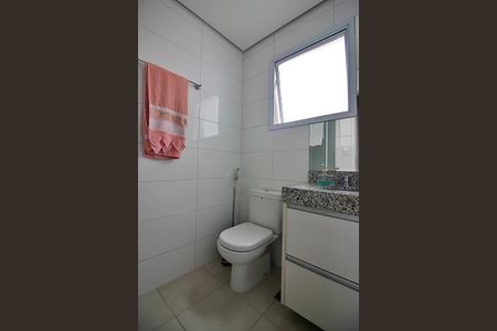 Apartamento à venda com 77m², 2 quartos e 2 vagasBanheiro Social