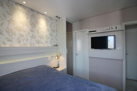 Apartamento à venda com 77m², 2 quartos e 2 vagasSuíte