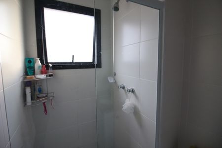 Apartamento à venda com 64m², 2 quartos e 2 vagasBanheiro da Suíte 2