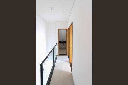 Casa à venda com 95m², 3 quartos e 3 vagas Casa à venda com 95m², 3 quartos e 3 vagasCorredor